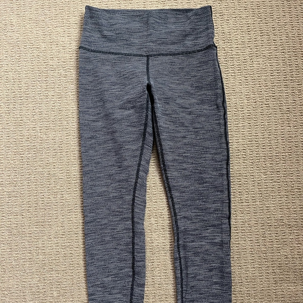 LULULEMON ATHLETICA LEGGINGS (GREY)